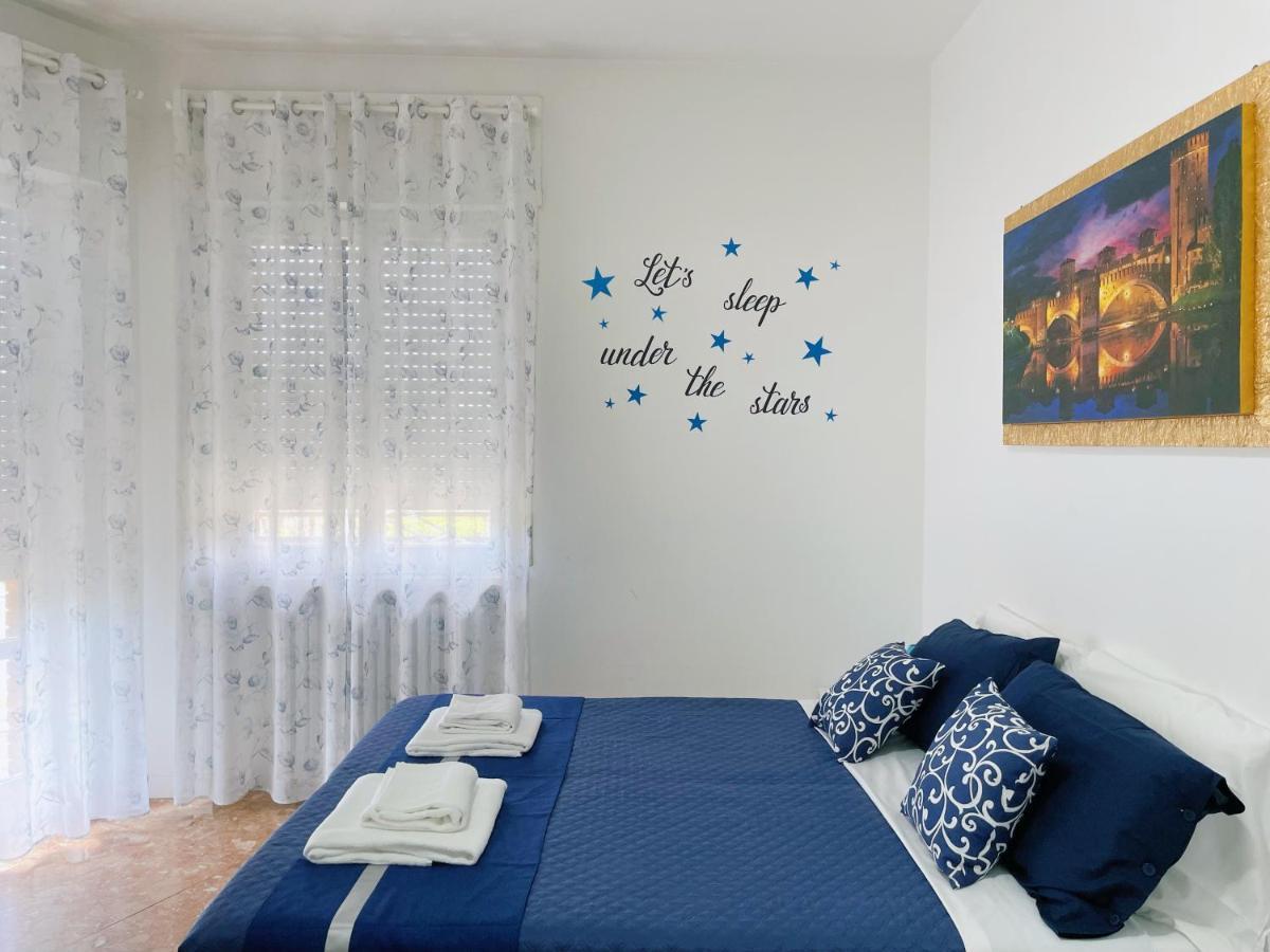 Confortini Rooms Sunday Verona Exterior photo